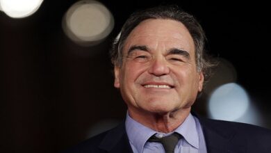 أوليفر ستون