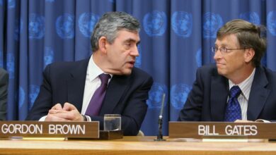 غوردن براون رئيس الوزراء البريطاني السابق